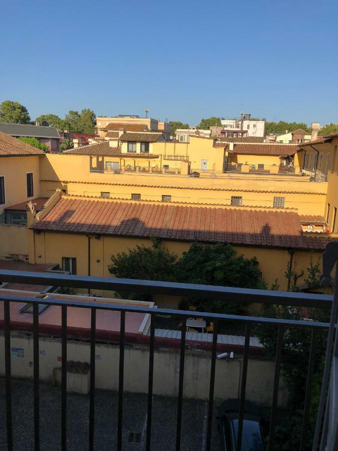 S.Apollonia Suite Trastevere Рим Экстерьер фото